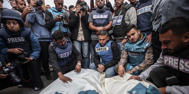 İsrail'in Gazze'ye saldırılarında hayatını kaybeden gazeteciler