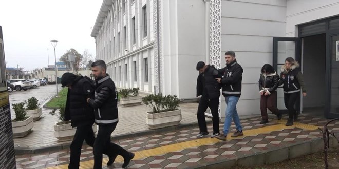 Sahte dekontla 400 bin TL'lik vurgun yapan 5 şüpheli tutuklandı