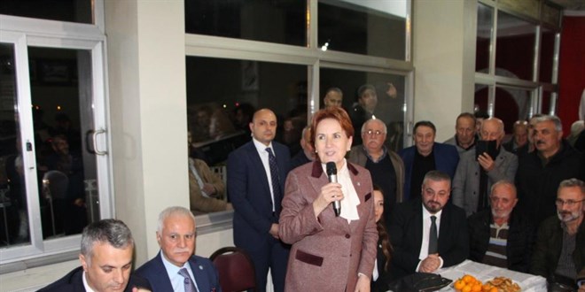 Akşener'den 6'lı masa itirafı: Arıza çıkarmamak için ben herşeyden vazgeçtim