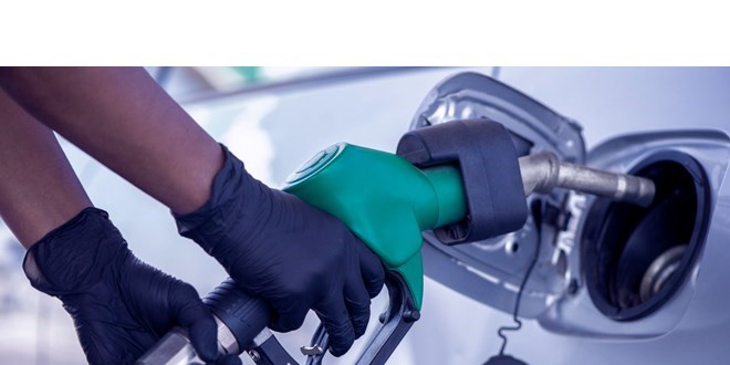 Benzine gelen indirim pompaya yansıdı