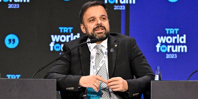 Turkcell Genel Müdürü Koç: Yapay zeka konusunda çok yoğun çalışmalar yürütüyoruz