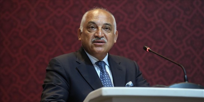 Tüm liglerdeki maçlar süresiz olarak ertelendi