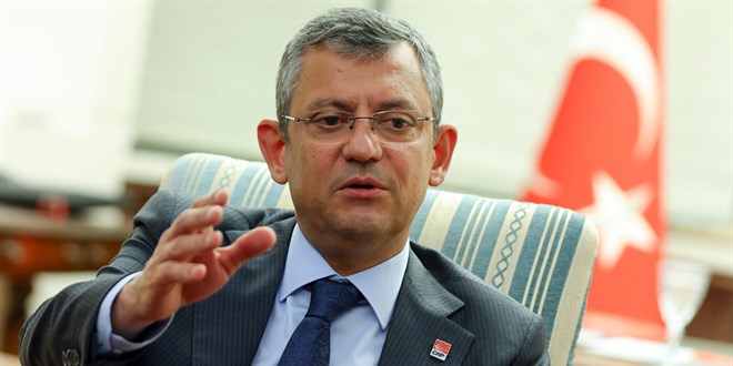 Özel'den Karamollaoğlu'na 'geçmiş olsun' telefonu