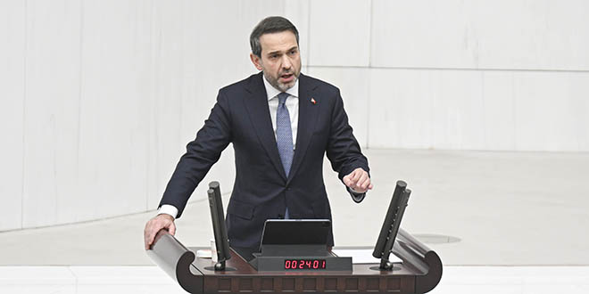 Bakan Bayraktar yanıtladı: Yaz saati uygulaması devam edecek mi?