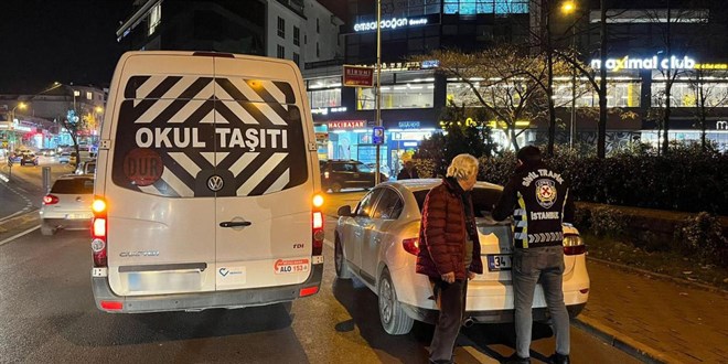 Korsan taşımacılık yapan minibüs şoförüne 42 bin lira ceza