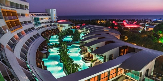 Turizm sektr 2024 ylnda turist saysnda rekor bekliyor