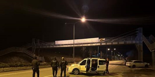 Erzurum'daki trafik kazasnda 3 ocuktan biri ld, dierleri yaraland