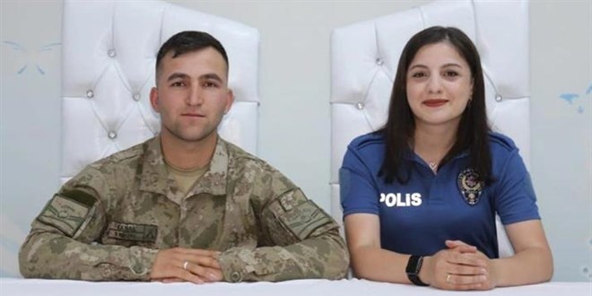 Üniformalı nikah tartışmasının taşındığı yargıdan sürpriz karar