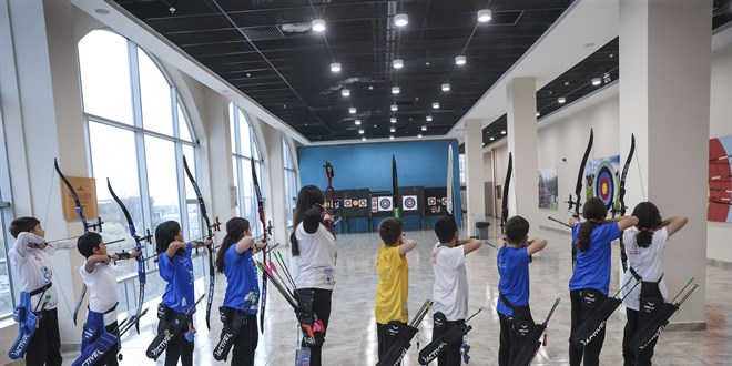 Gençlik ve Spor Bakanlığından gençlere bir imkan daha: 'GSB EDU'