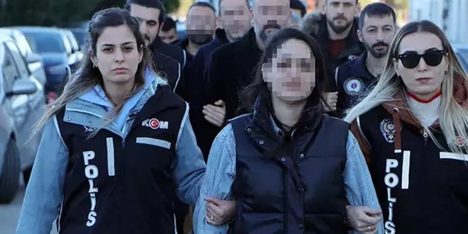 İhaleye fesat karıştırıp, karşılığında 'estetik ameliyat' yaptırmış