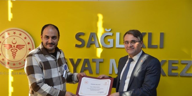 Günde 3 paket sigara içen vatandaş, Sigara Bırakma Polikliniği'nde sigarayı bıraktı