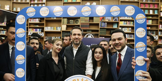 Bakan Bayraktar, Gabar'da günlük petrol üretiminin 30 bin varili geçtiğini bildirdi