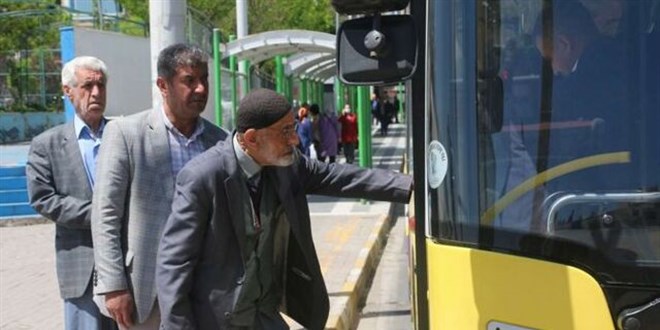 cretsiz veya indirimli seyahat kartlar ynetmeliinde deiiklik yapld