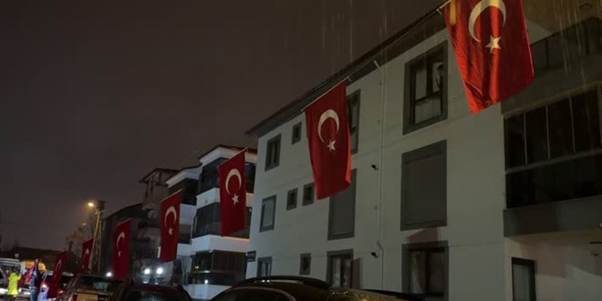 Uzman Çavuş Serinkan'ın Denizli'deki ailesine şehadet haberi verildi