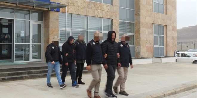 Kırşehir'de DEAŞ üyesi 2 şüpheli yakalandı