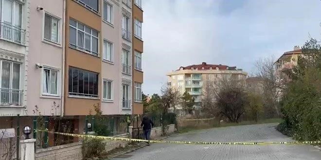 İstanbul'da bina önünde el bombası paniği