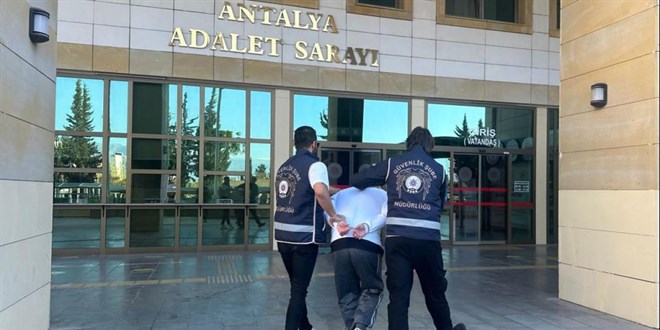 Sosyal medyadan hakaret içerikli paylaşımlar yapan şüpheli yakalandı