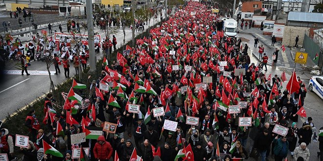 Ankara'da 'Büyük Gazze Yürüyüşü' düzenlendi