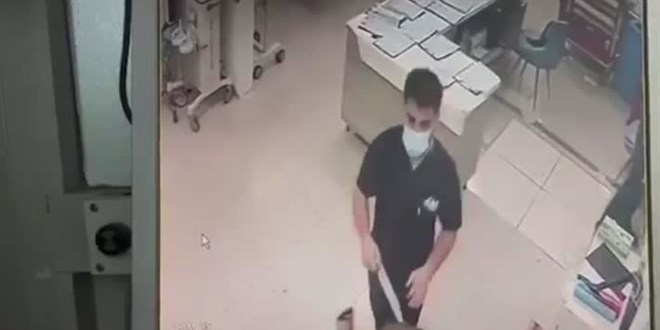 Hasta yakınının hemşireyi darbetmesi güvenlik kamerasına yansıdı