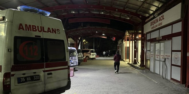 Önce kavgada sonra kaldırıldığı hastanede bıçaklandı