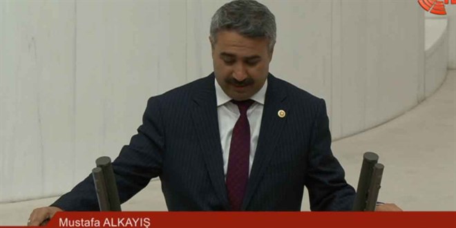 'Son depremzede kalıcı konutuna ulaşana kadar çalışmaya devam edeceğiz'
