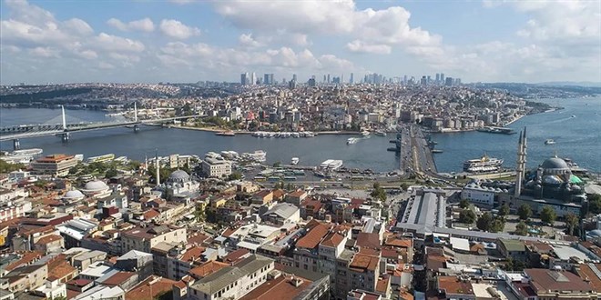 Ak Parti'den yerel seçim vaadi: İl merkezleri seyreltilecek