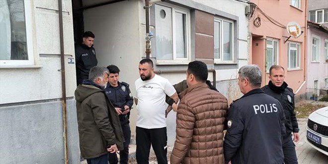 Kütahya'da silahlı cezaevi firarisi operasyonla yakalandı