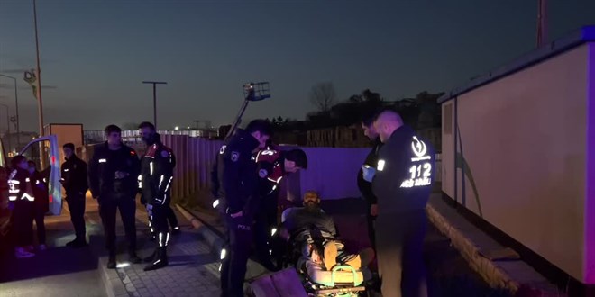 Kocaeli'de eski eşi tarafından tüfekle vurulan kadın öldü