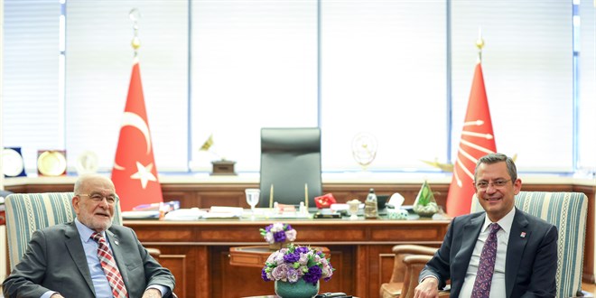 CHP Genel Başkanı Özel, Temel Karamollaoğlu ile görüştü