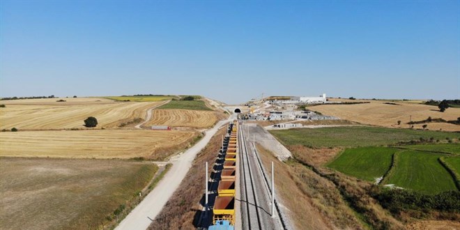 Türkiye'yi Avrupa'ya bağlayacak hızlı tren çalışmalarında sona gelindi
