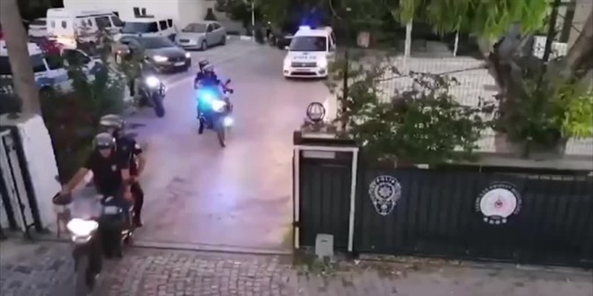 İzmir'de suç örgütüne yönelik operasyonda 5 şüpheli tutuklandı