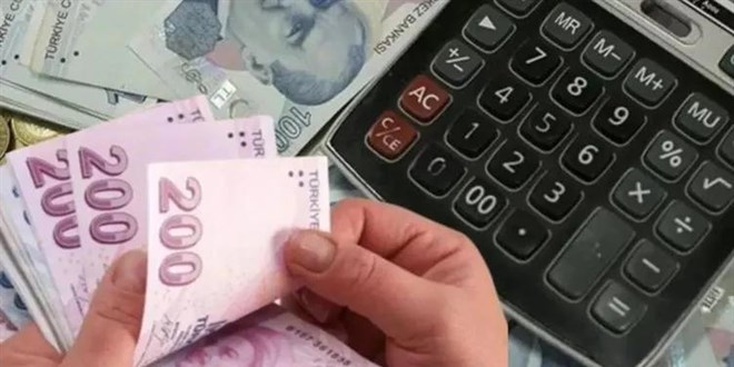 En düşük emekli aylığında iki formül masada