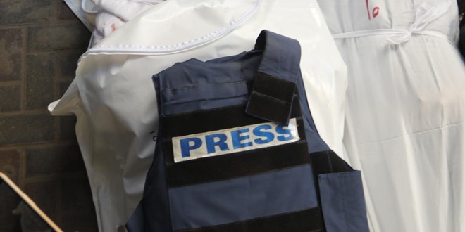 İsrail'in Gazze Şeridi'ne saldırılarında bir gazeteci daha öldürüldü
