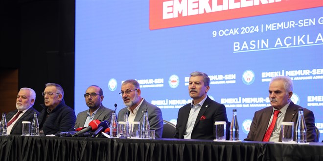 Emekli Memur-Sen'den emekliler için de 'seyyanen ödeme' talebi