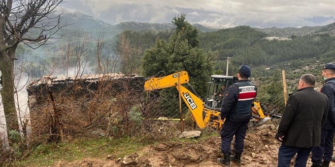 Burdur'da ev yangını: 1 ölü