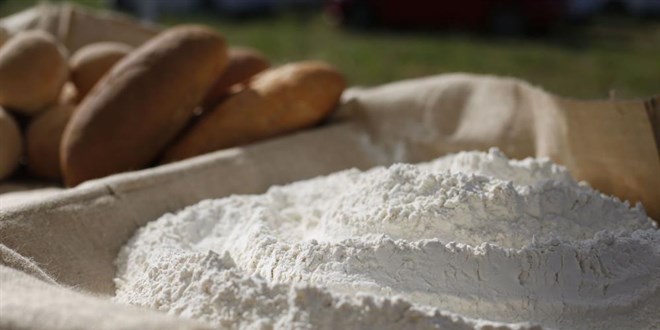 Bu ilçede 400 gram ekmek hala 1 lira