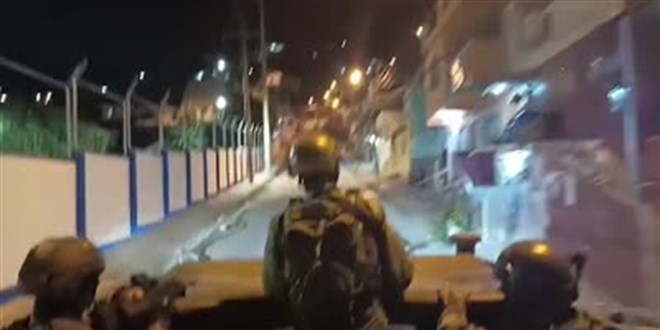 Ekvador'da düzenlenen operasyonlarda 329 çete üyesi gözaltına alındı