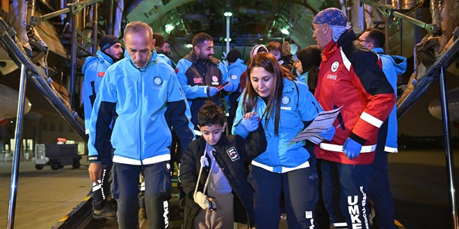 Gazze'den 85 hasta ve yaralı daha Türkiye'ye getirildi