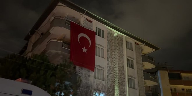 Şehit Piyade Uzman Çavuş Gün'ün Gaziantep'teki ailesine şehadet haberi verildi