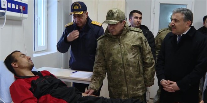 Kuvvet Komutanları, Pençe-Kilit bölgesinde yaralanan askerleri ziyaret etti