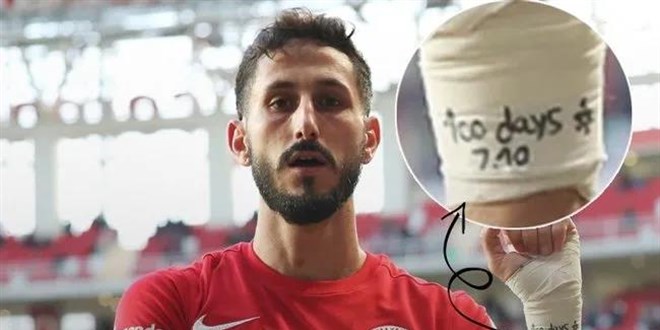 İsrailli futbolcu Jehezkel, özel uçakla Antalya'dan ayrıldı