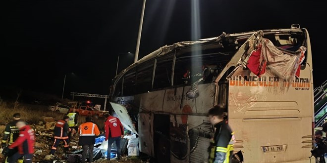 9 kişinin öldüğü Mersin'deki otobüs kazasına soruşturma