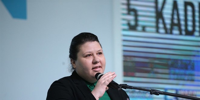 AK Parti İstanbul Milletvekili Bölük, koruyucu anne oldu