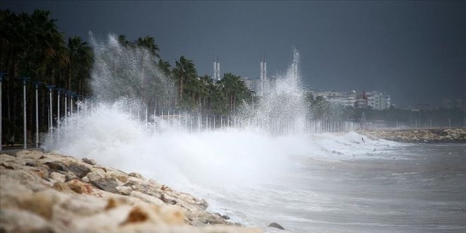 Meteorolojiden Marmara Blgesi'ndeki 6 il iin frtna uyars