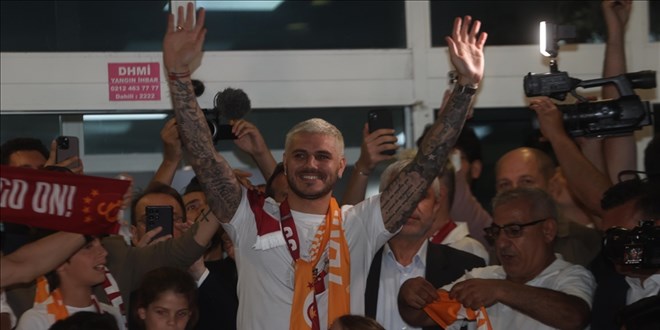 Mauro Icardi, İstanbul'a geldi