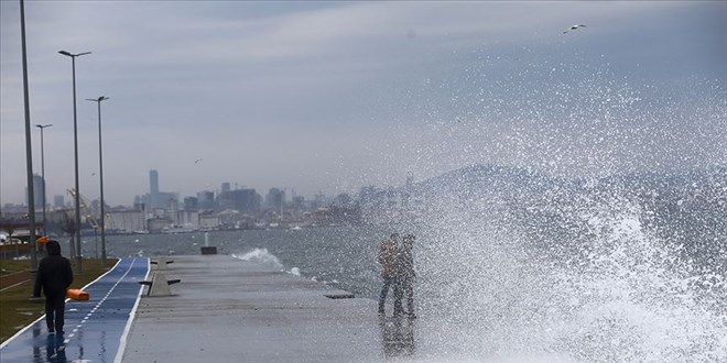 AKOM'dan stanbul iin lodos uyars