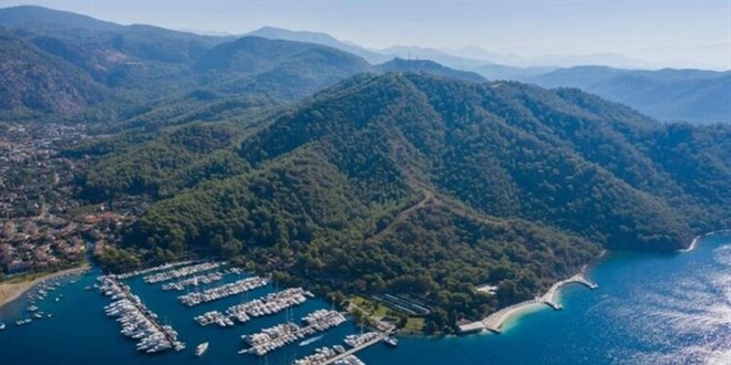 Akdeniz'in Göz Kamaştıran Süper Yat Lokasyonları