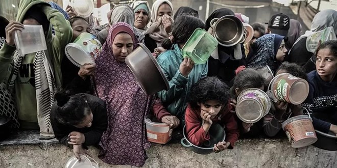 Korkulan oldu! Gazze'de açlıktan ölümler başladı
