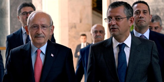 Özgür Özel, önceki genel başkan Kılıçdaroğlu ile görüştü