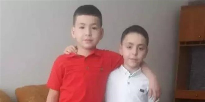 Bursa'da, 14 ve 11 yandaki iki karde kayp